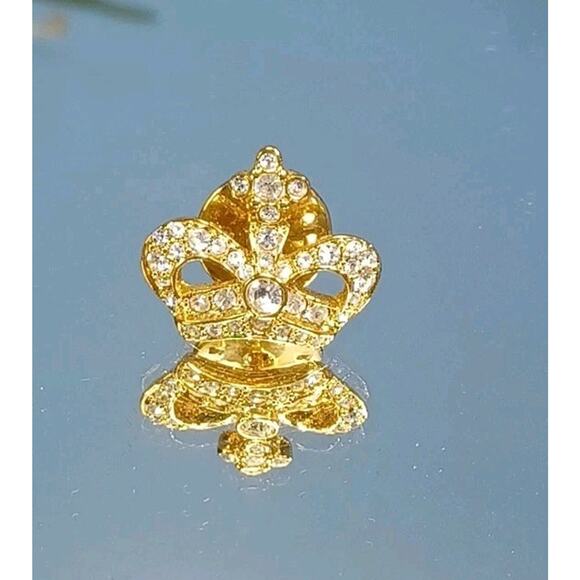 Vintage King Crown Gold Tone Pinback Lapel Pins Hat Pins Dazzling Beautiful Fun - Picture 3 of 4